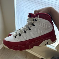 Jordan 9 Gym Red