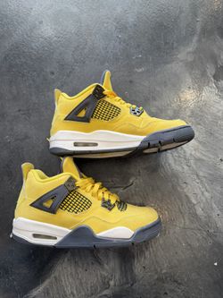 Air Jordan 4 Retro Lighting Yellow