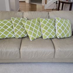 Leather Sofa w/Pull Out Bed