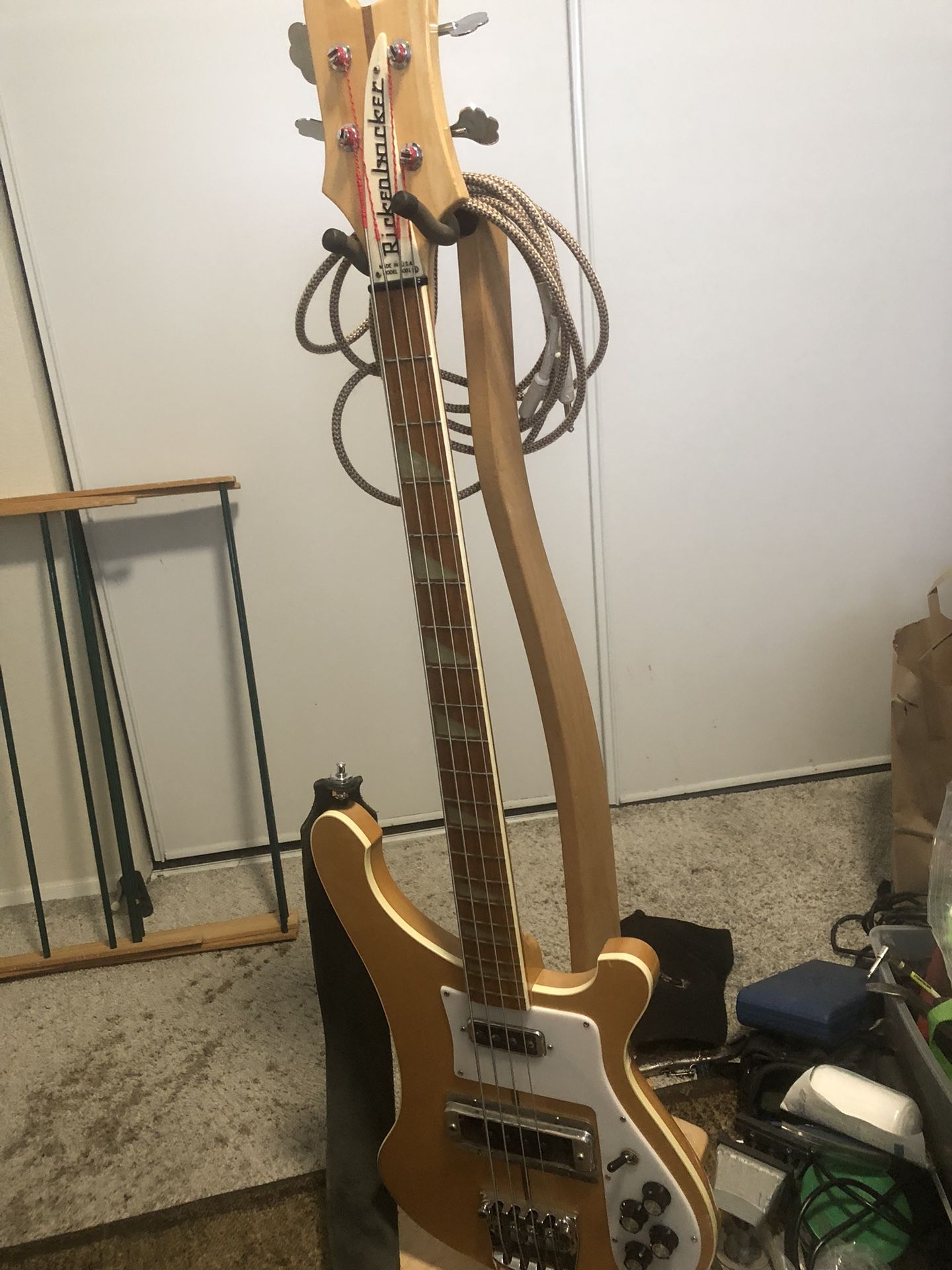Rickenbacker 4001 1980 Maple glow 