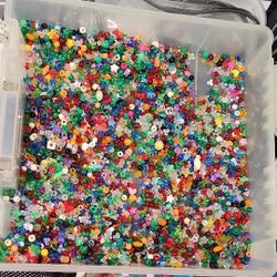 Thousands Of Pony Beads Made Of Plastic Plus Other Plastic Beads