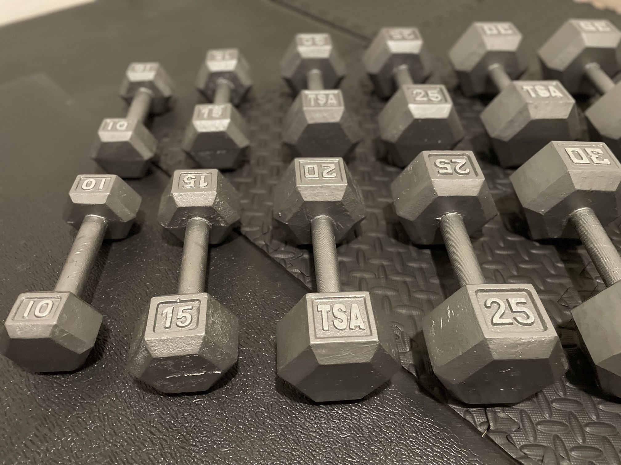 Set Of Cast Iron Hex Dumbbells From 10# To 45# Total Of 440 lbs Basically New