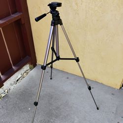 Tripod 