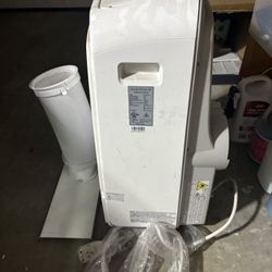 Insignia Portable Air Condition