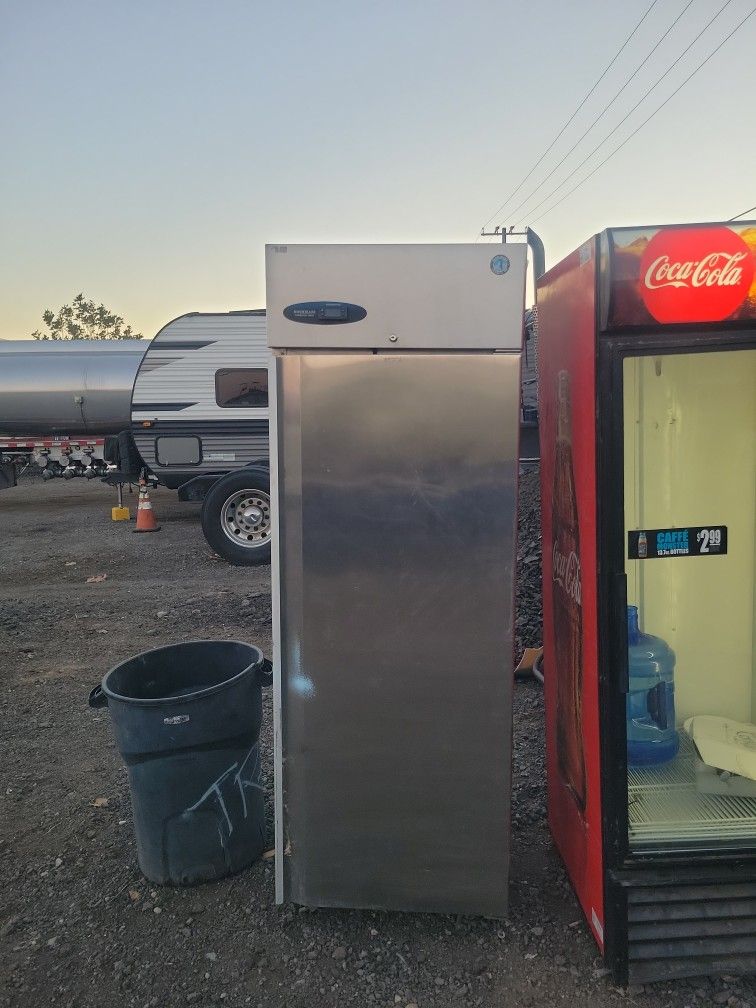 REFRIGERATOR/FREEZER