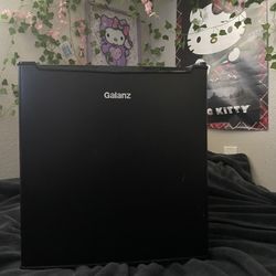 Black Galanz Mini Fridge