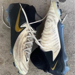 Soccer Cleats Sz 9