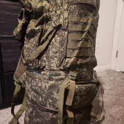 Large HIKING BACKPACK 