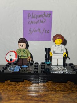 Lego Young Leia and Anniversary Leia