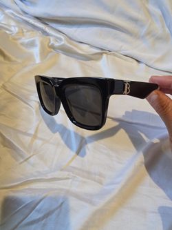 Burberry sunglasses