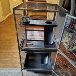 Ferret Cage with food and water bowls