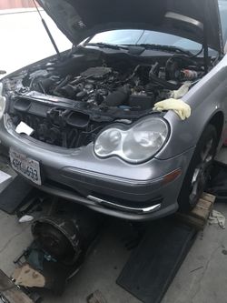 Mercedes Benz 2007 C230 For Parts Or Rebuilding 