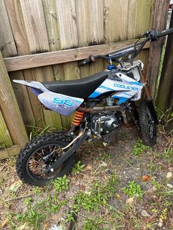 I’m selling my dirt bikes