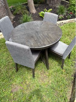 Dining Table & Chairs (Map 1st Plz)
