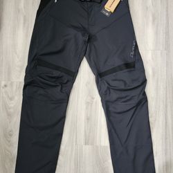 Dakine Thrillium Pants Women’s Black Large Stretch Nylon Cycling Wicking NEW