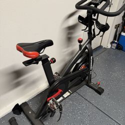 Schwinn IC4 exercise bike 