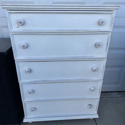 White tall Dresser