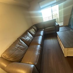 5 Piece Dual Reclining Brown Leather Sectional