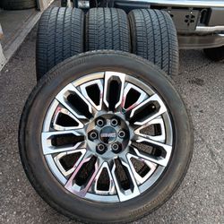 2024 OEM ORIGINAL TAKEOFFS GMC YUKON DENALI ULTIMATE 22 INCH TIRES BRIDGESTONE 95 % $ 2100 