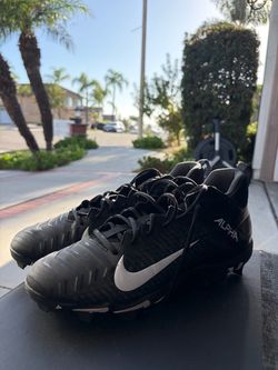 Nike Alpha Football Cleats S12
