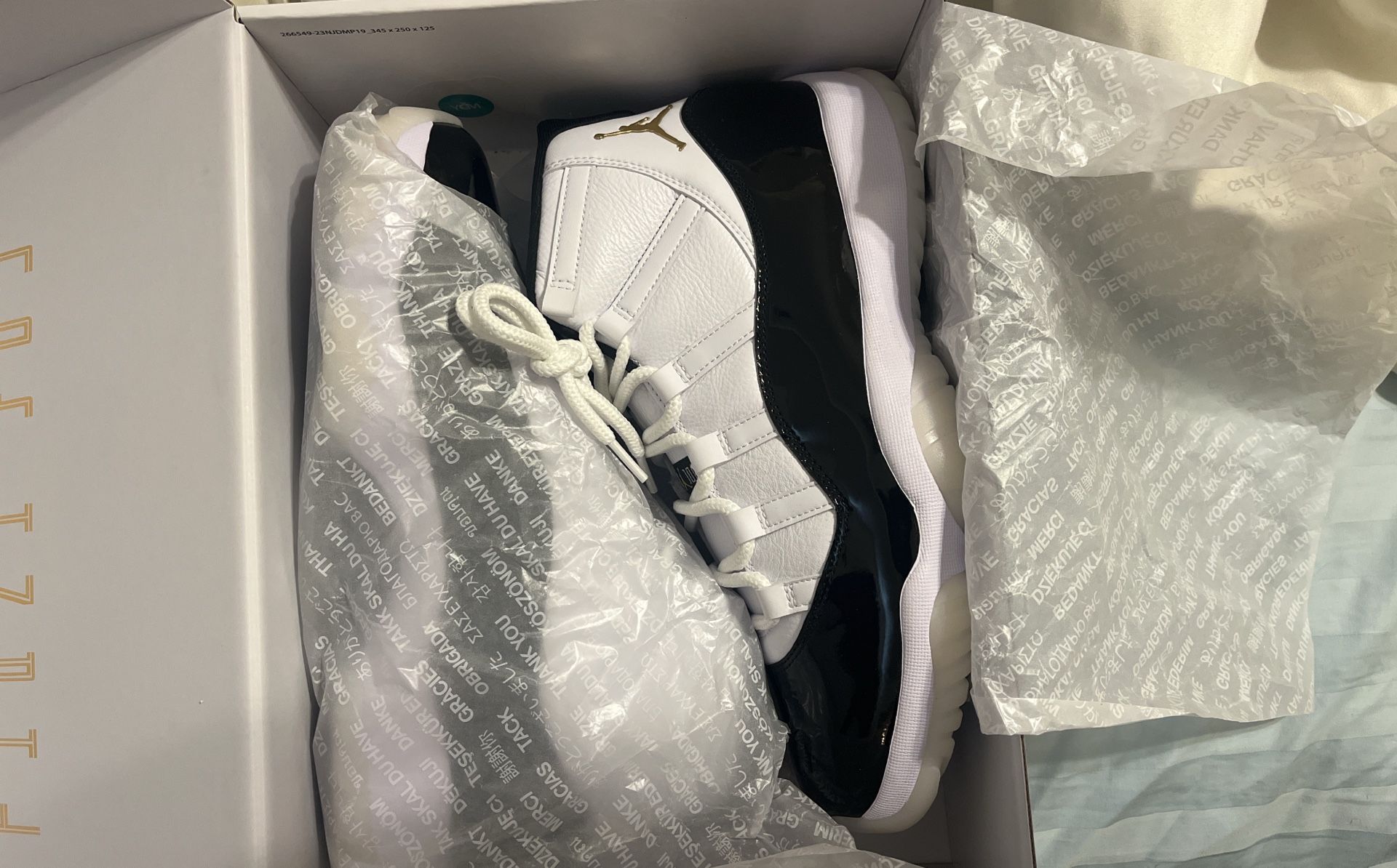 Jordan 11 Gratitude