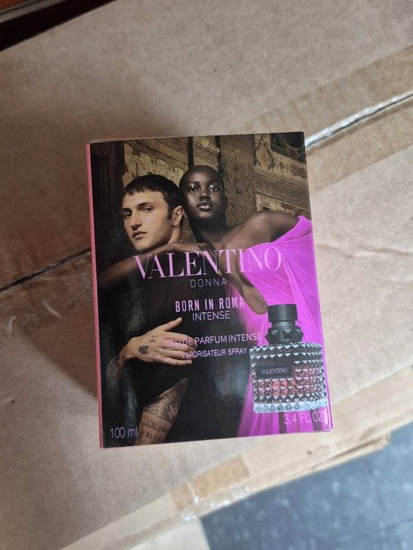 Designer Fragrance: Valentino