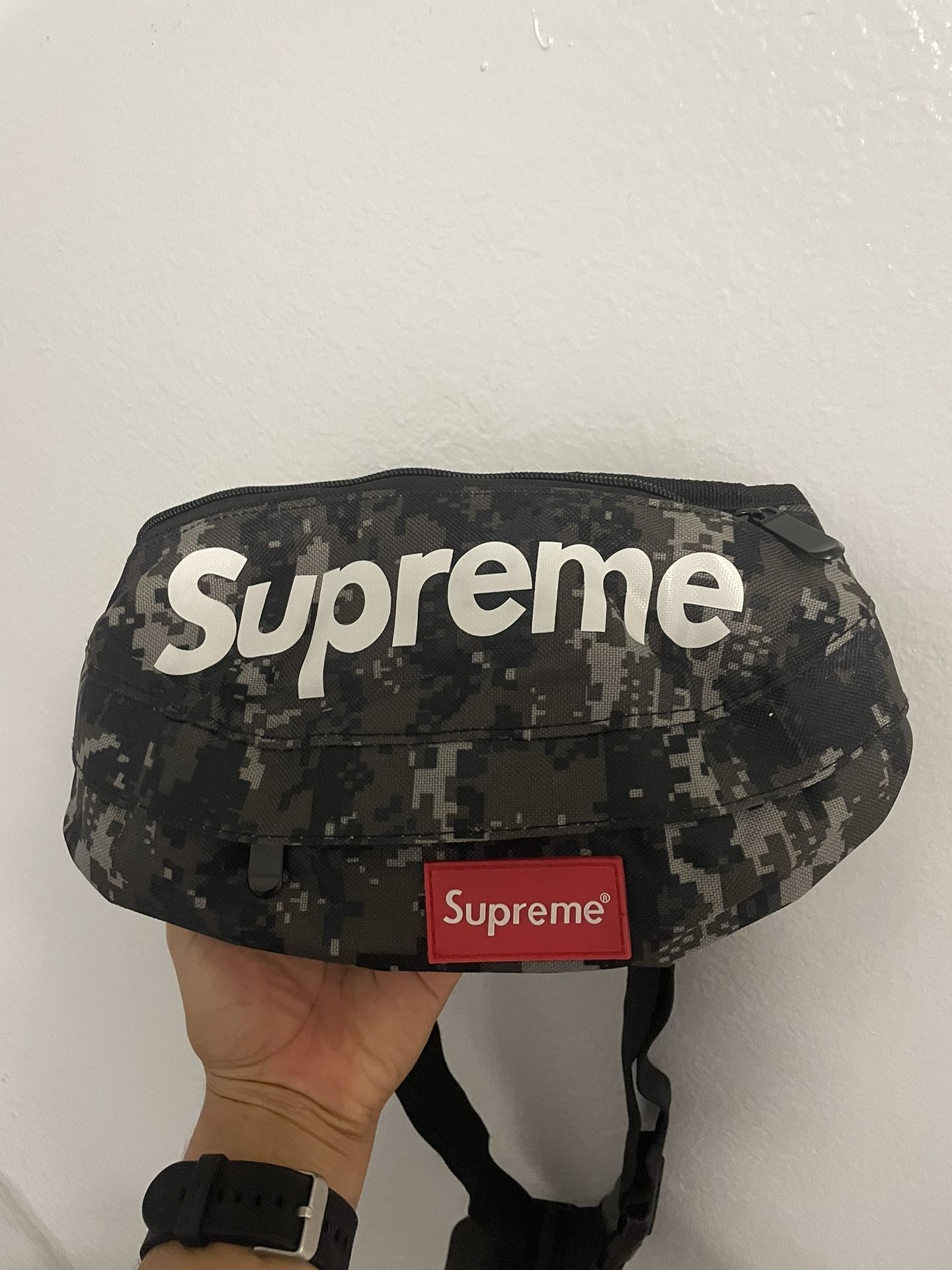 SUPREME 