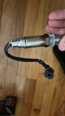BMW Oxygen Sensor Bosch 13477