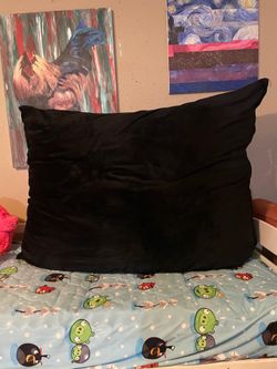 Giant pillow