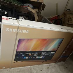 Flat Screen Tv Samsung 65-inch TU-7000 Series Class Smart TV | Crystal UHD - 4K HDR - with Alexa Built-in