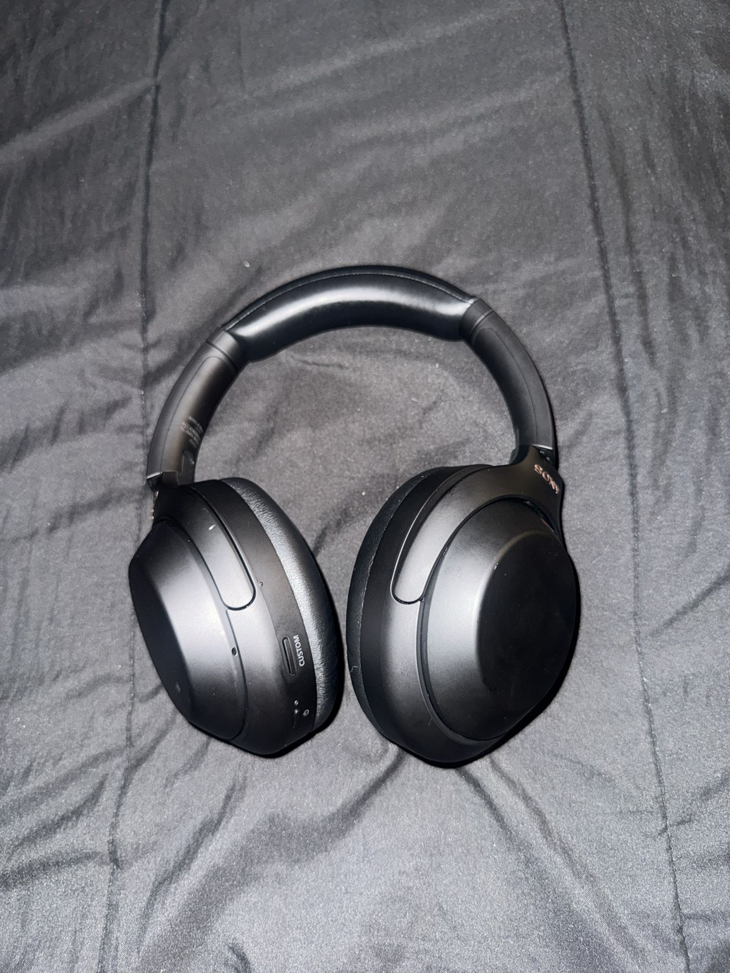 Sony XM4 Headphones