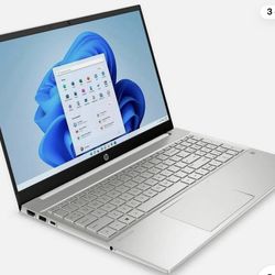 HP 15-EG3071Cl Laptop 