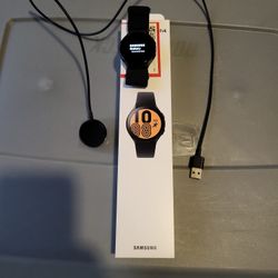 SAMSUNG GALAXY WATCH4