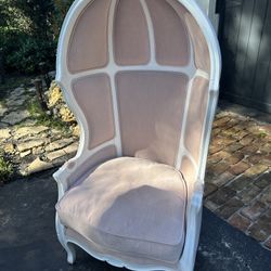 Pink Canopied  Versailles Style Throne Chair 