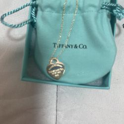 Mother’s Day Tiffany Heart Pendant Chain 18 In 