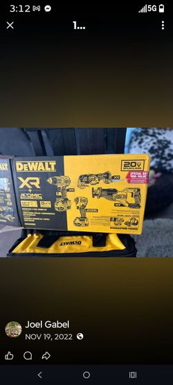 DeWalt XR Atomic 20V Brushless 4-Tool Combo Kit