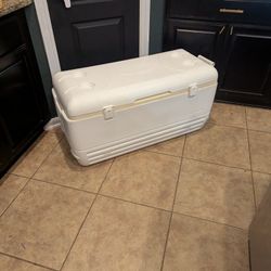 120 qt Igloo Cooler