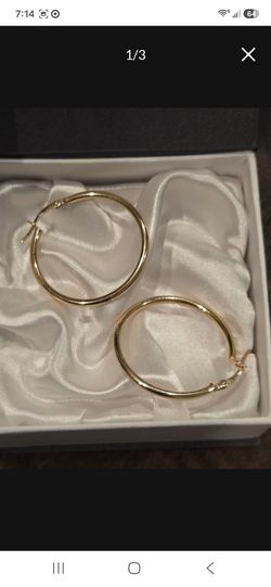 Gold hoop earrings 10kt