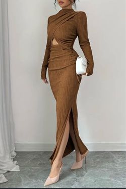 Brand new dress no brand