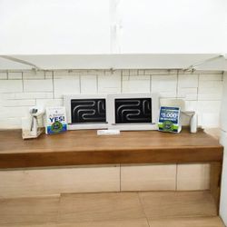 6534640 14” Apple MacBook Pro M3 chip 8gb 10 core 512gb latest model 