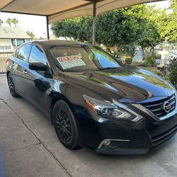 Nissan Altima 2018