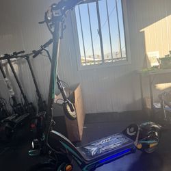 New dual-motor scooter