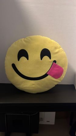 Round Pillow