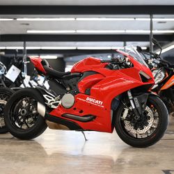 2021 DUCATI PANIGALE V2