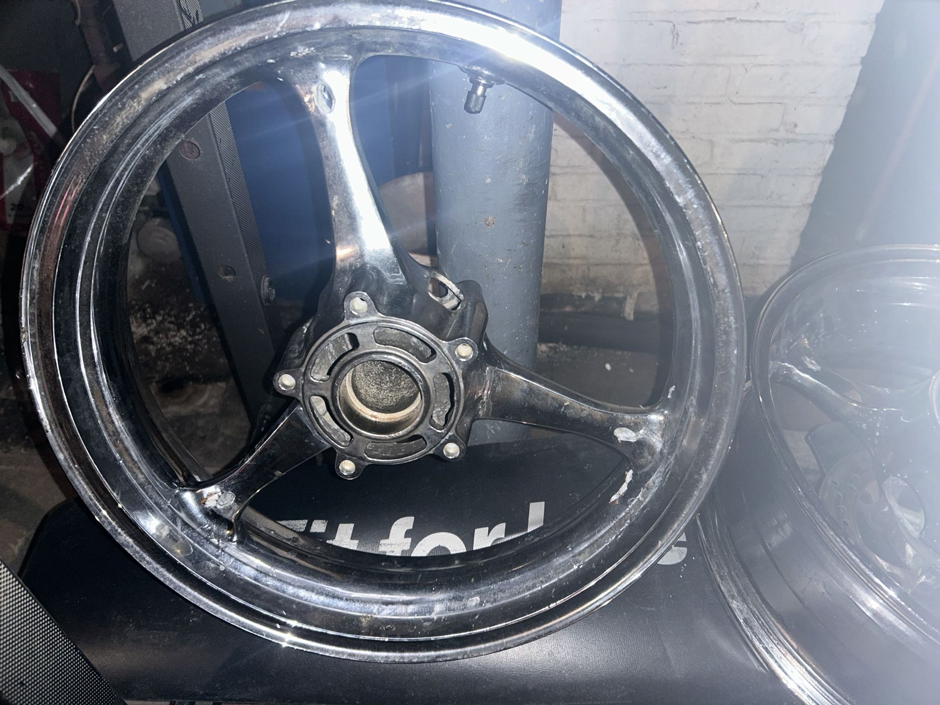 2007-2008 Gsxr Rims 150$