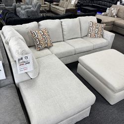 L Shape Sectional. 🚚WE DELIVER🚚