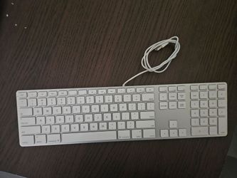 Apple Keyboard