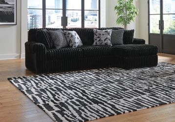 Midnight-Madness Onyx 3-Piece Sectional with RAF Chaise (Online Special Price)