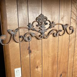 Mounted Wall Decoration 