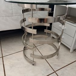 End glass table